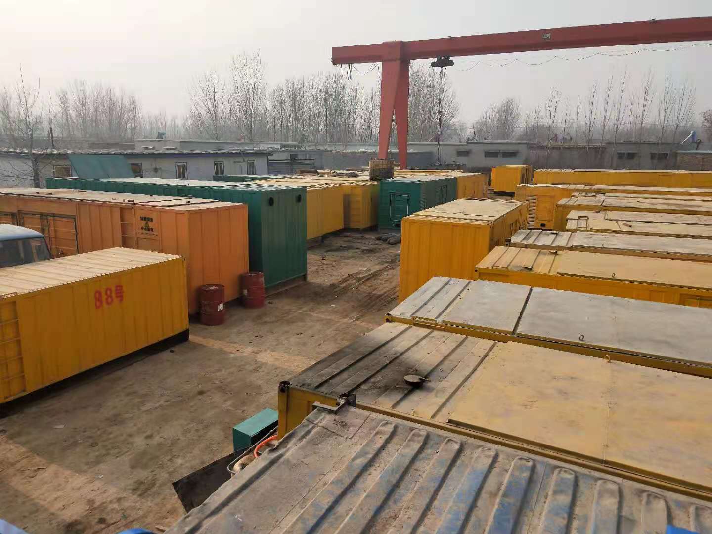 中宁租赁发电机-灰尘、风沙对柴油发电机组造成哪些不良影响？
