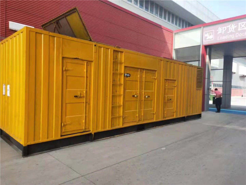 中宁国内外发电机组租赁合同在明确设备维护责任方面有哪些不同做法？